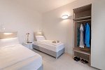 Pareus Beach Resort