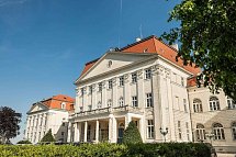 Austria Trend Schloss Wilhelminenberg