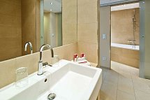 Austria Trend Hotel Ananas