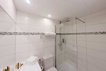 Hotel Boltzmann