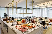 Eurostars Embassy