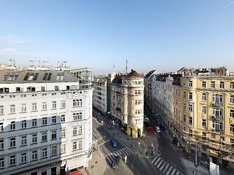 Eurostars Embassy