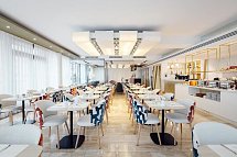 Eurostars Embassy