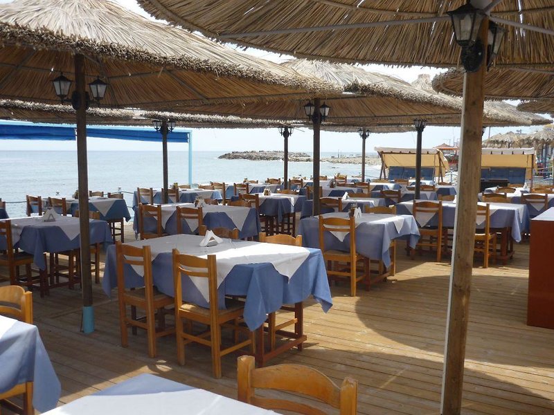 Kalia Beach Hotel