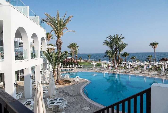 Akti Beach Village Resort