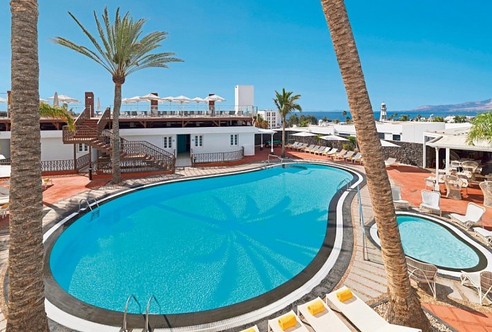 Plus Fariones Apartamentos