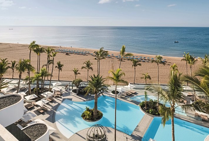 Plus Fariones Suite Hotel