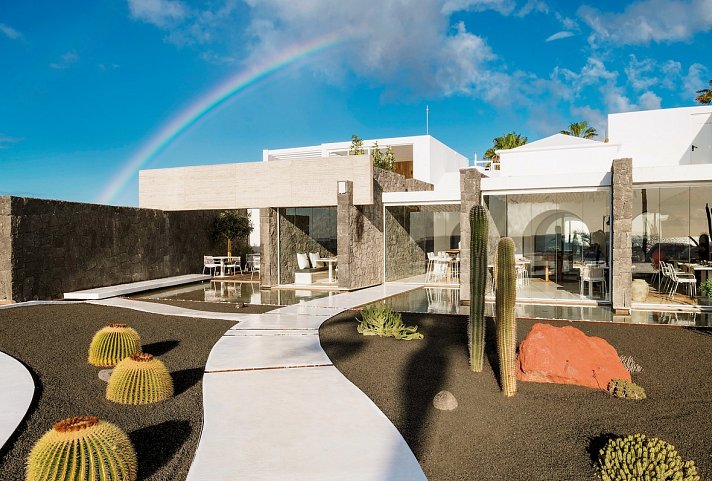 Kamezi Boutique Villas