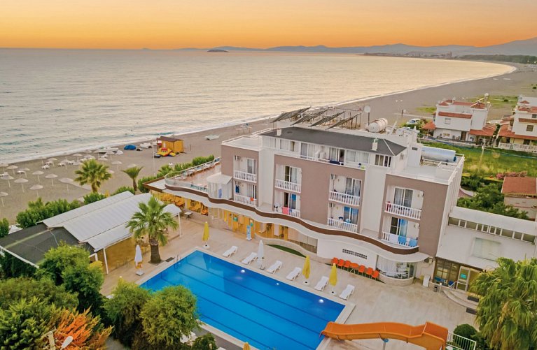 Dogan Beach Resort