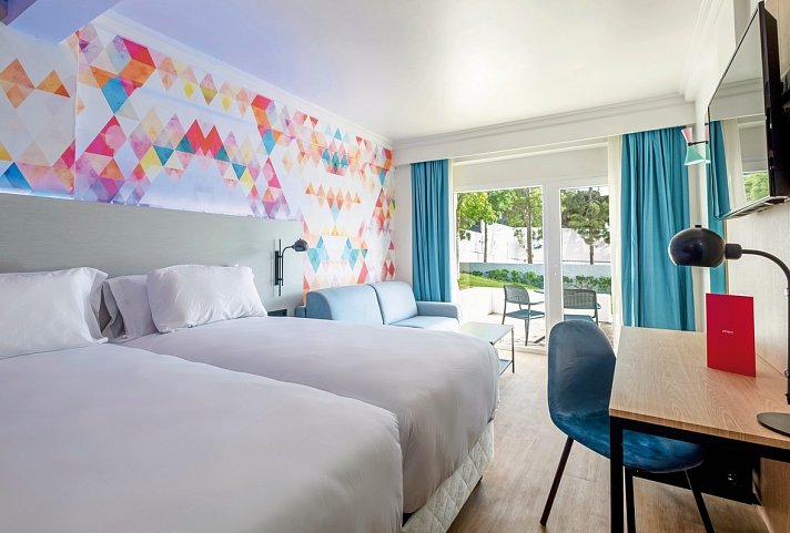 Allegro Agadir - Wohnbeispiel Vierbettzimmer Deluxe Gartenblick (Zimmercodierung RDG)