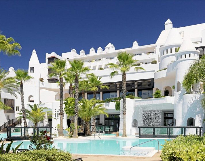 H10 Estepona Palace