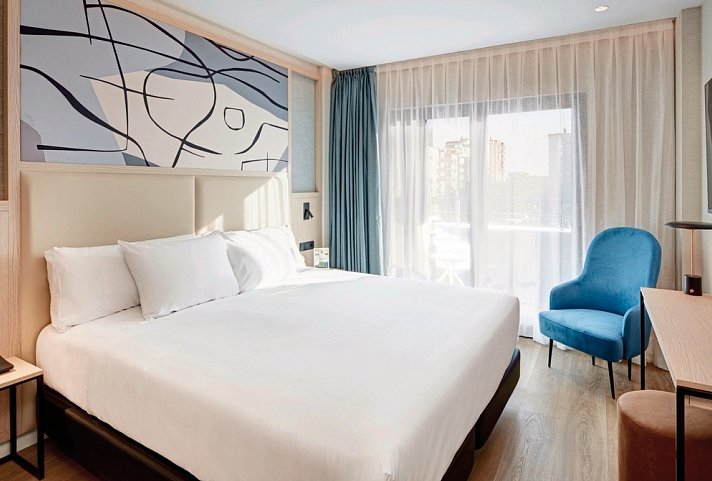 Sercotel Rosaleda Málaga - Wohnbeispiel Doppelzimmer Klassik (Zimmercodierung DB1)