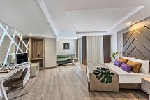 Delphin BE GRAND Resort - Wohnbeispiel Familienzimmer (Zimmercodierungen FBN & MBL)