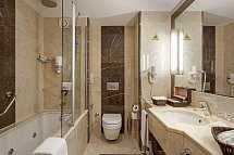 Güral Premier Belek - Beispiel Bad Deluxe Zimmer (Zimmercodierung DD1)