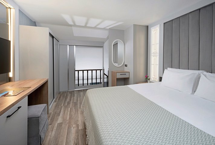 Siam Elegance Hotels & Spa - Wohnbeispiel Familienzimmer Duplex (Zimmercodierungen MB1 & MB2)