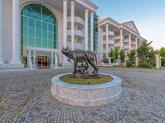 Roma Beach Resort & Spa