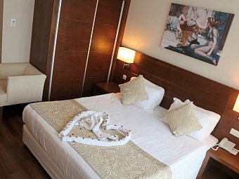 Roma Beach Resort & Spa - Wohnbeispiel Doppelzimmer Economy Landblick (Zimmercodierung DEL)