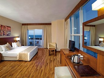 Roma Beach Resort & Spa - Wohnbeispiel Doppelzimmer Meerblick (Zimmercodierung DBM)