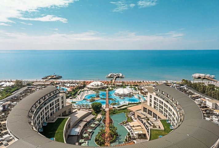 Kaya Palazzo Golf Resort