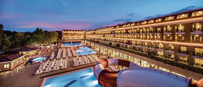 Aydinbey Queen's Palace & Spa