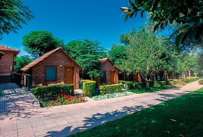 Can Garden Beach