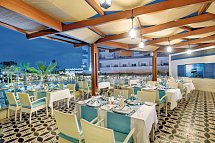 Seashell Resort & Spa
