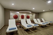 Seashell Resort & Spa