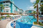 Seashell Resort & Spa
