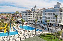 Royal Atlantis Beach