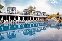 Dream World Resort & Spa