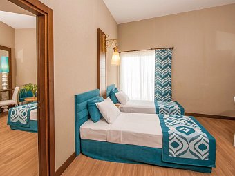 Dream World Resort & Spa - Wohnbeispiel Familienzimmer Landblick (Zimmercodierung FBL)