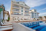 Dream World Resort & Spa