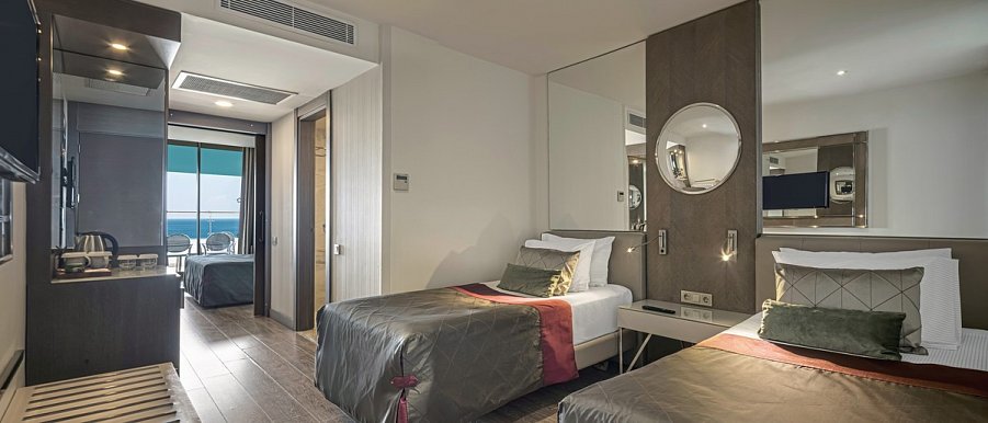 Side Star Elegance - Wohnbeispiel Familienzimmer Meerblick (Zimmercodierung FBM)