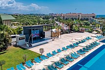 Side Aluna Hotel