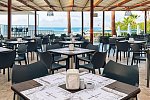 Side Aluna Hotel