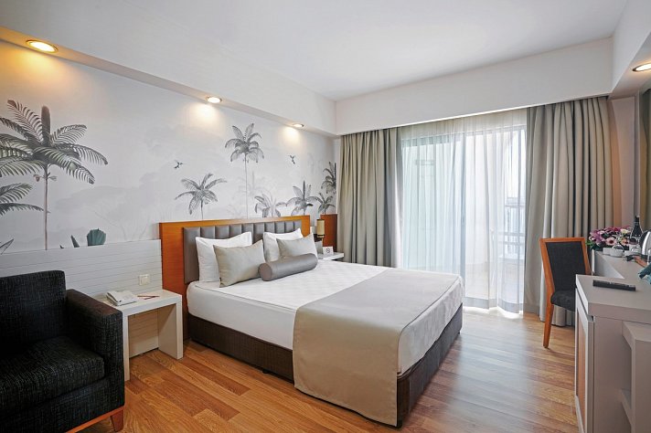 Side Aluna Hotel