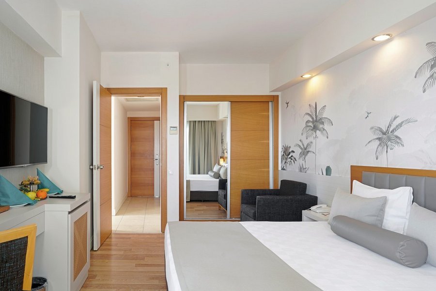 Side Aluna Hotel - Wohnbeispiel Familienzimmer (Zimmercodierung FB1)