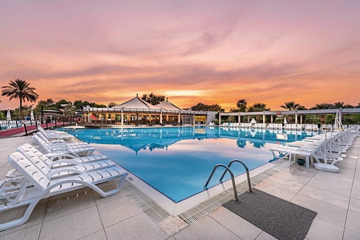 Sunis Elita Beach Resort Hotel & Spa