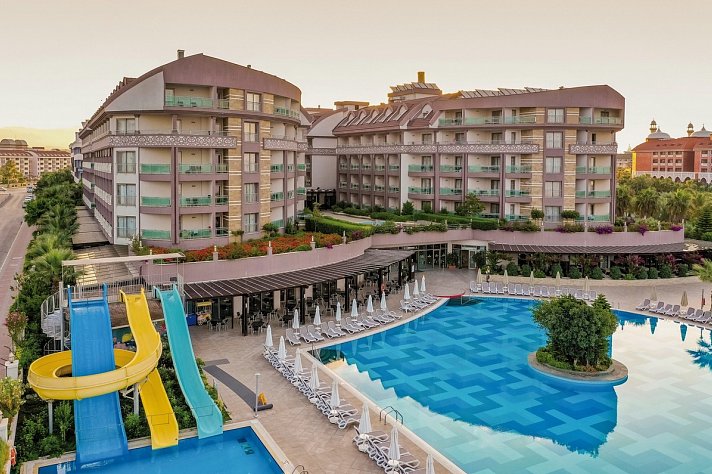Seamelia Beach Resort & Spa
