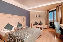 Seamelia Beach Resort & Spa - Wohnbeispiel Doppelzimmer seitl. Meerblick (Zimmercodierungen DBN & DCN)