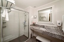 Seamelia Beach Resort & Spa - Beispiel Bad Doppelzimmer (Zimmercodierungen DBL, DCL & DBN)