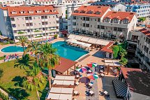Monachus Hotel & Spa