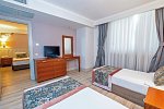 Side Crown Serenity