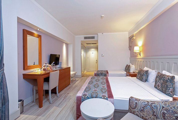 Side Crown Serenity - Wohnbeispiel Doppelzimmer Landblick (Zimmercodierungen DBL & DCL)