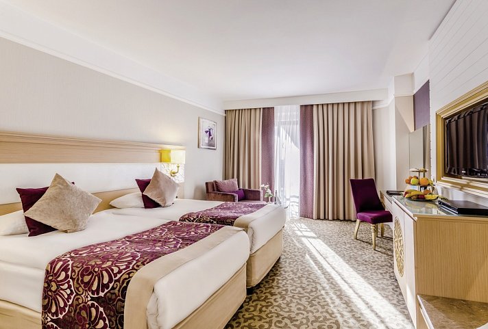 Villa Side Residence - Wohnbeispiel Familienzimmer (Zimmercodierung FB1)