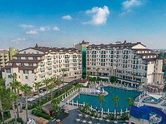 Bella Resort & Spa
