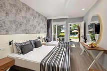 Greenwood Suites Resort - Wohnbeispiel Doppelzimmer Standard Poolblick (Zimmercodierung DBP)