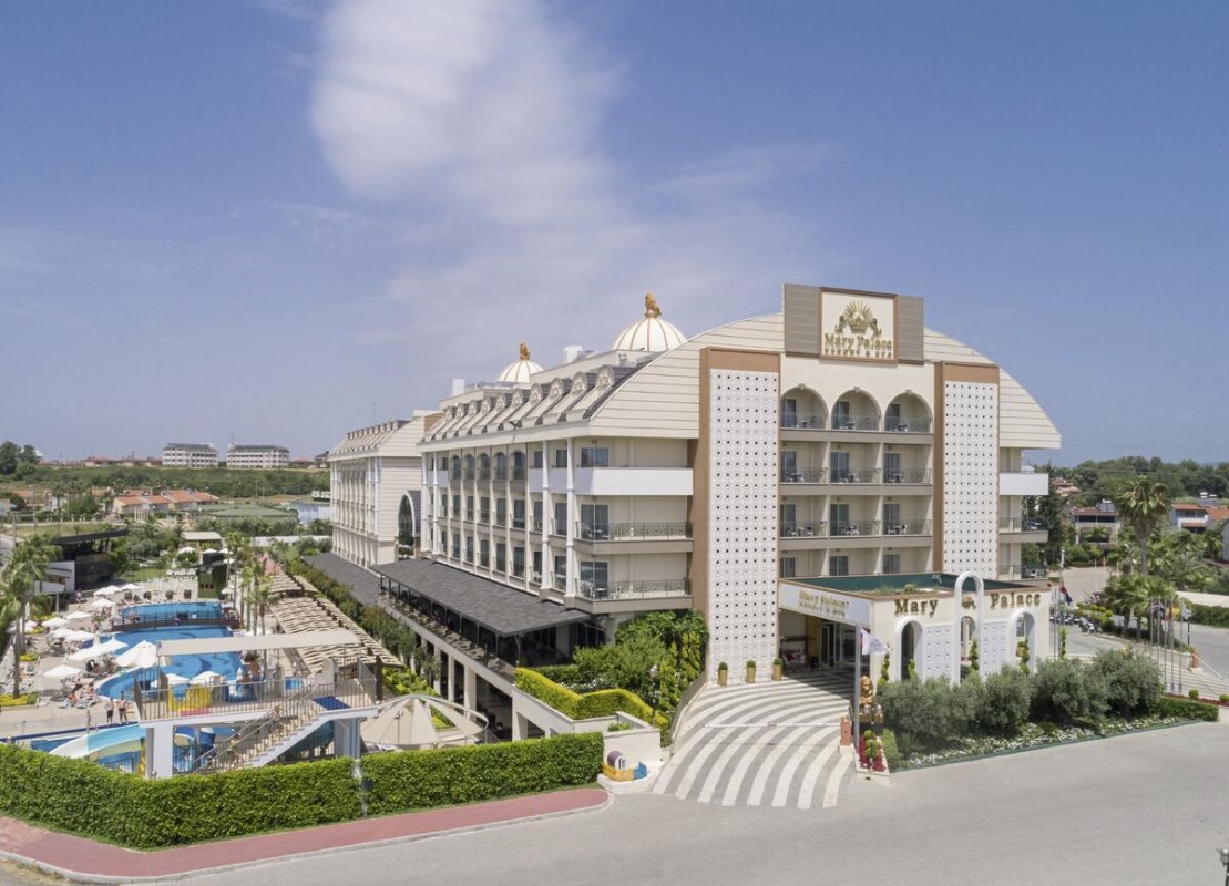 Mary Hotels Side