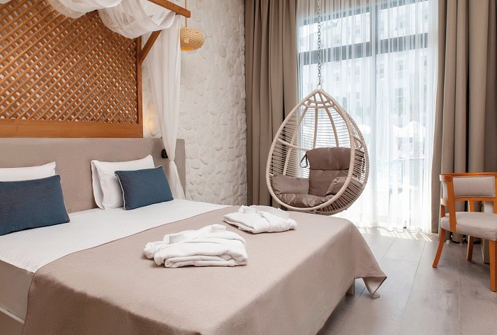 Side Royal Style Hotel - Wohnbeispiel Doppelzimmer Swim Up (Zimmercodierung DBQ)