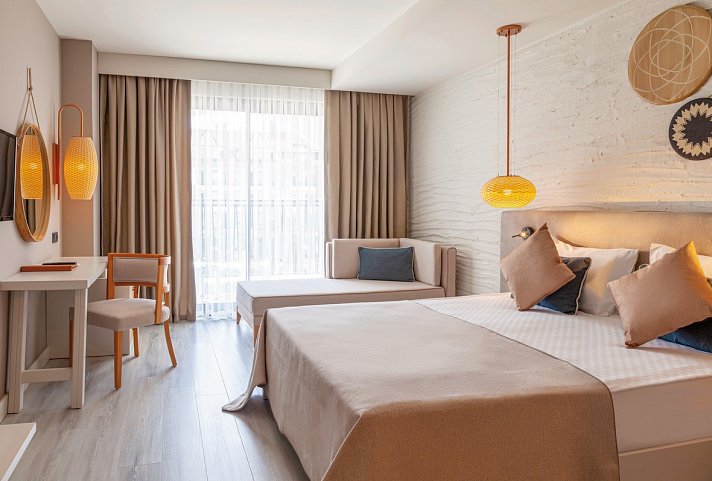 Side Royal Style Hotel - Wohnbeispiel Doppelzimmer Swim Up